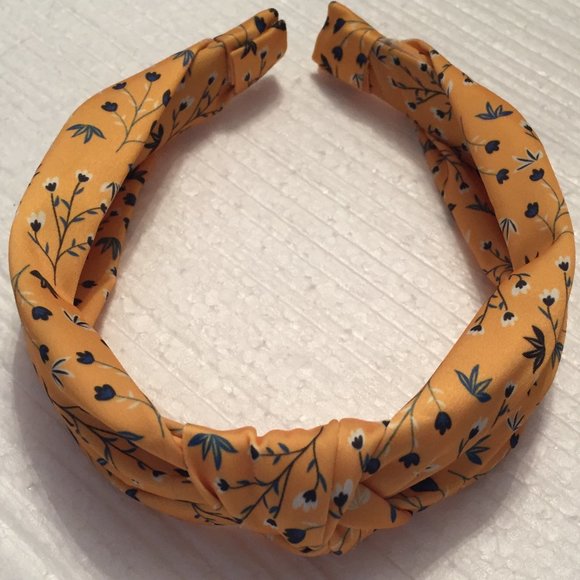 3/$15   Headbands for Hope Yellow Knotted Headband (2 available) - NEW! - Picture 1 of 5